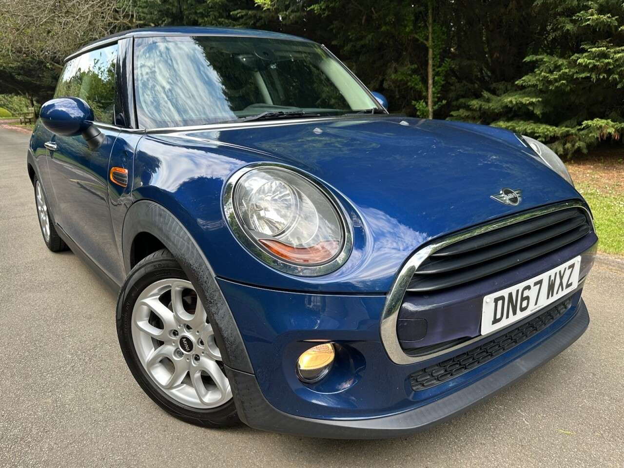 A 2017 MINI HATCH 1.5 Cooper Hatchback 3dr Petrol Manual Euro 6 (s/s) (136 ps) Low Mileage, P A 2017 MINI HATCH 1.5 Cooper Hatchback 3dr Petrol Manual Euro 6 (s/s) (136 ps) Low Mileage, P