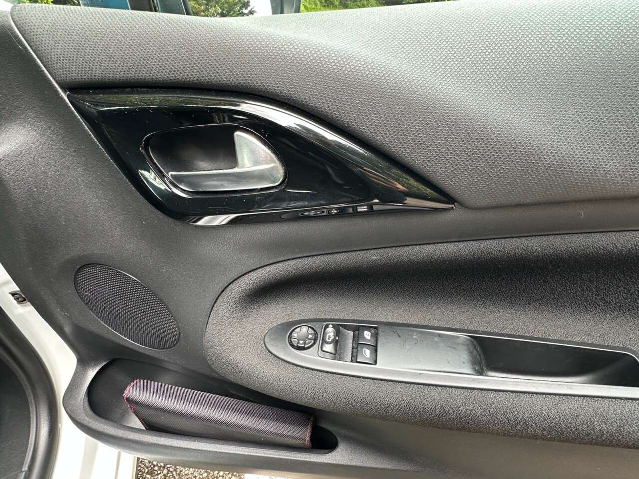 2017 DS AUTOMOBILES DS 3 2017 DS AUTOMOBILES DS 3