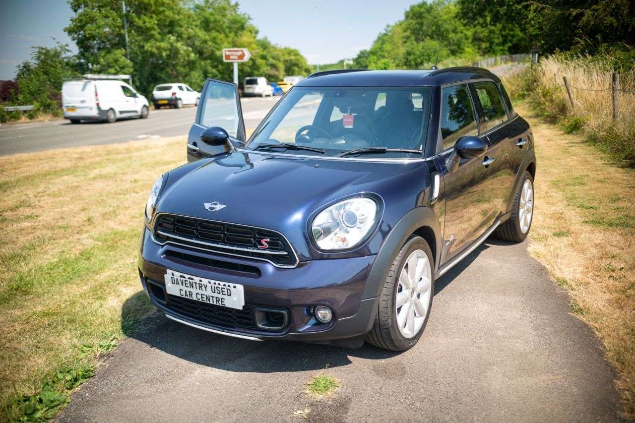 A 2014 MINI COUNTRYMAN 1.6 Cooper S SUV 5dr Petrol Auto ALL4 Euro 5 (184 ps) Low Mileage, Automati A 2014 MINI COUNTRYMAN 1.6 Cooper S SUV 5dr Petrol Auto ALL4 Euro 5 (184 ps) Low Mileage, Automati