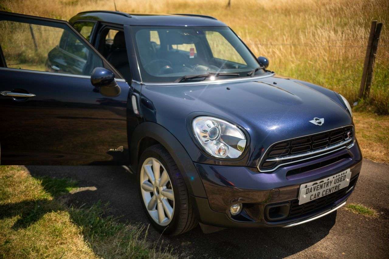 A 2014 MINI COUNTRYMAN 1.6 Cooper S SUV 5dr Petrol Auto ALL4 Euro 5 (184 ps) Low Mileage, Automati A 2014 MINI COUNTRYMAN 1.6 Cooper S SUV 5dr Petrol Auto ALL4 Euro 5 (184 ps) Low Mileage, Automati