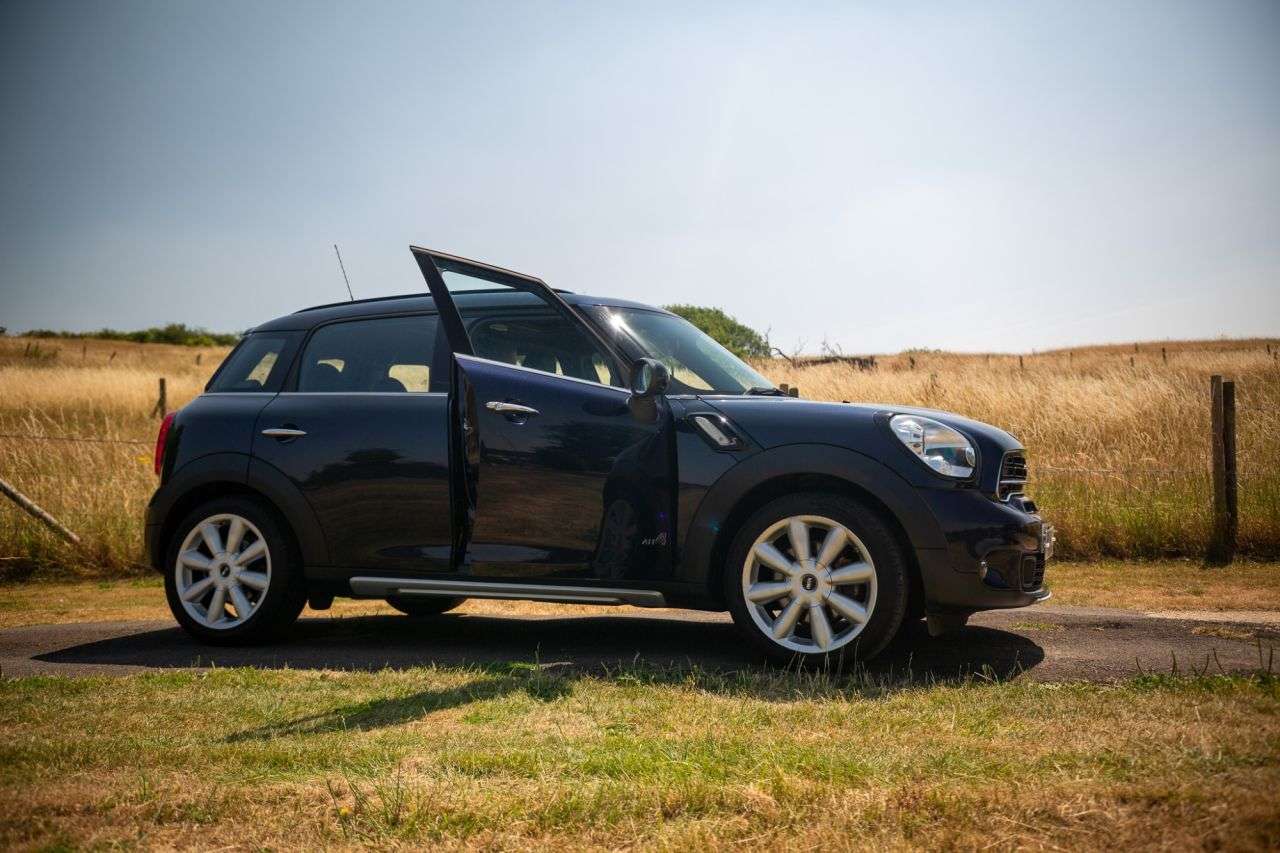 2014 MINI COUNTRYMAN 2014 MINI COUNTRYMAN
