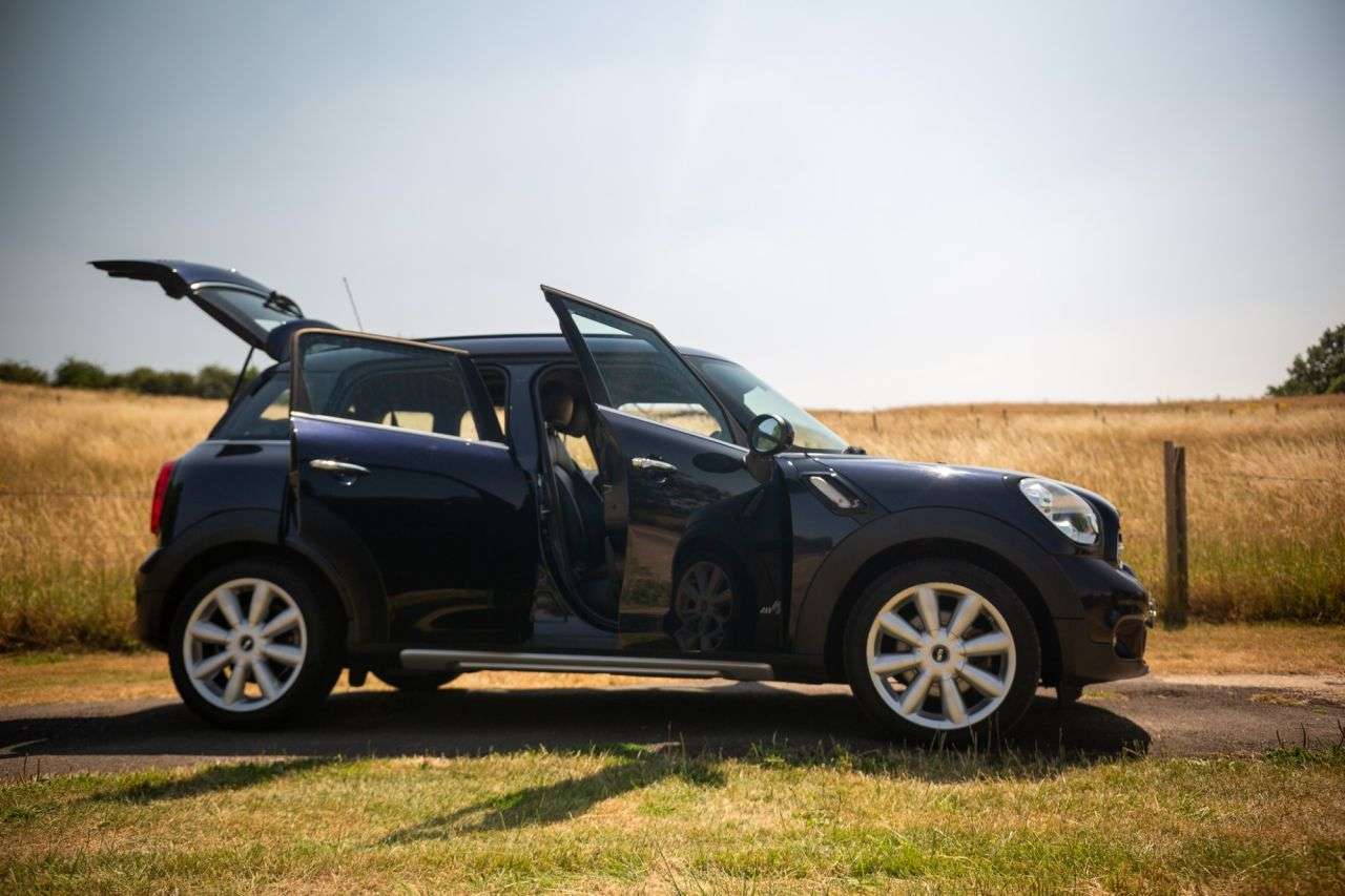 2014 MINI COUNTRYMAN 2014 MINI COUNTRYMAN