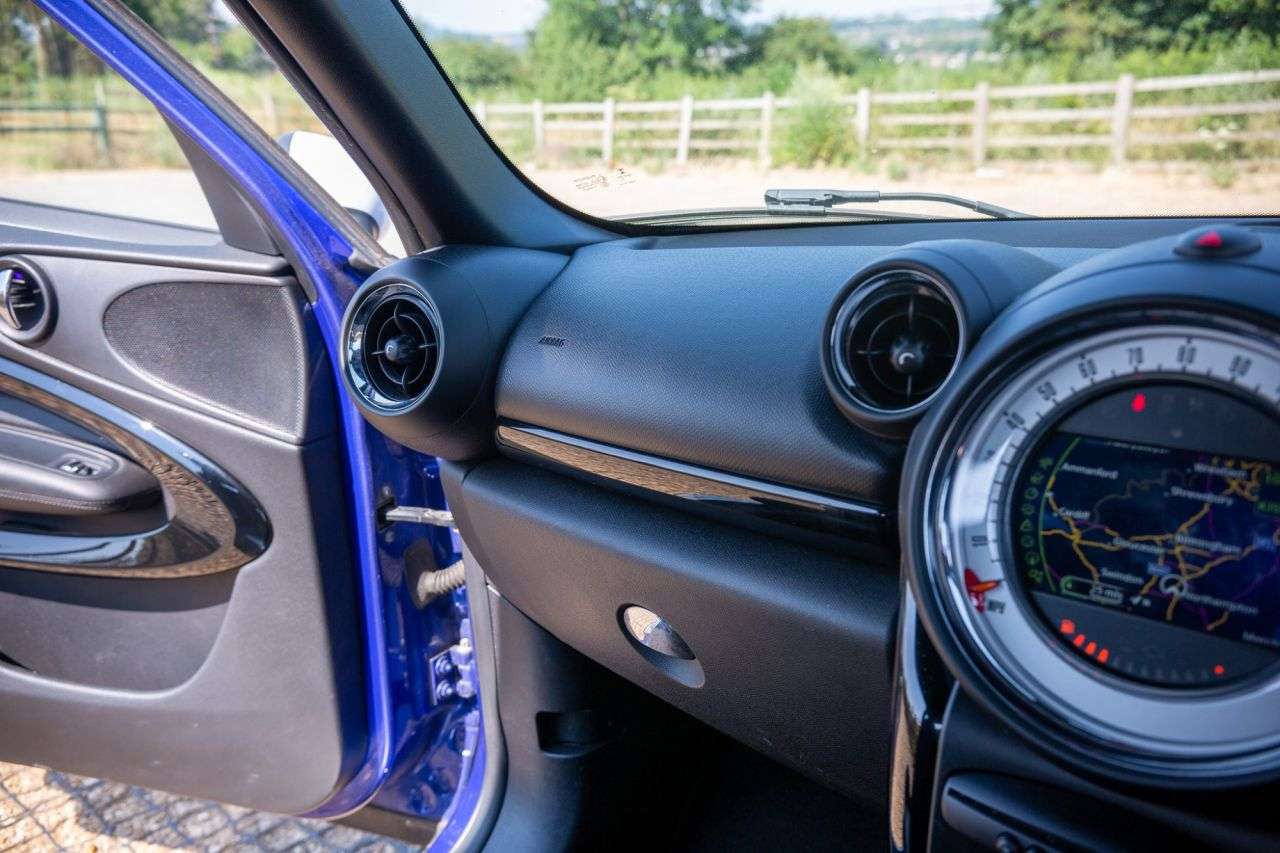 2014 MINI COUNTRYMAN 2014 MINI COUNTRYMAN