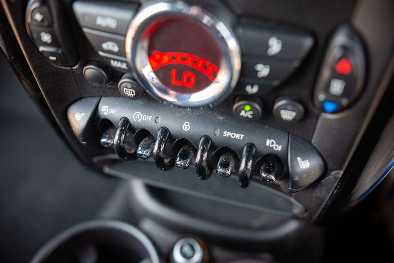 2014 MINI COUNTRYMAN 2014 MINI COUNTRYMAN