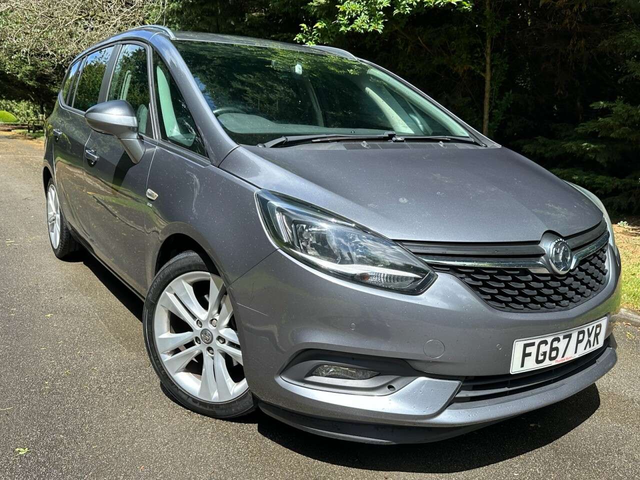 A 2018 VAUXHALL ZAFIRA TOURER 1.4i Turbo SRi Nav MPV 5dr Petrol Manual Euro 6 (140 ps) Touchscreen Colour A 2018 VAUXHALL ZAFIRA TOURER 1.4i Turbo SRi Nav MPV 5dr Petrol Manual Euro 6 (140 ps) Touchscreen Colour