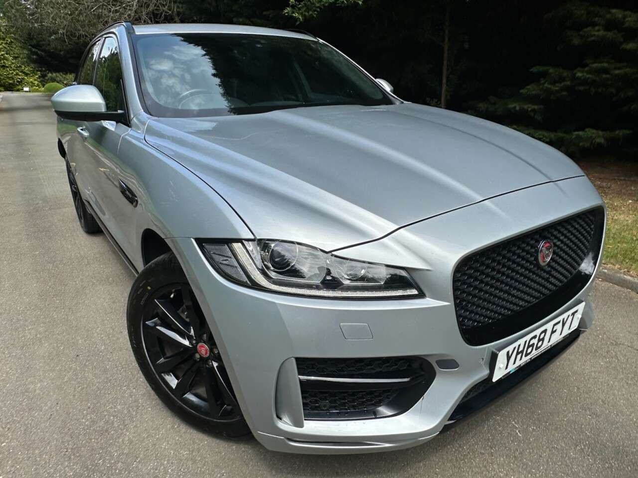 2018 JAGUAR F-PACE 2018 JAGUAR F-PACE