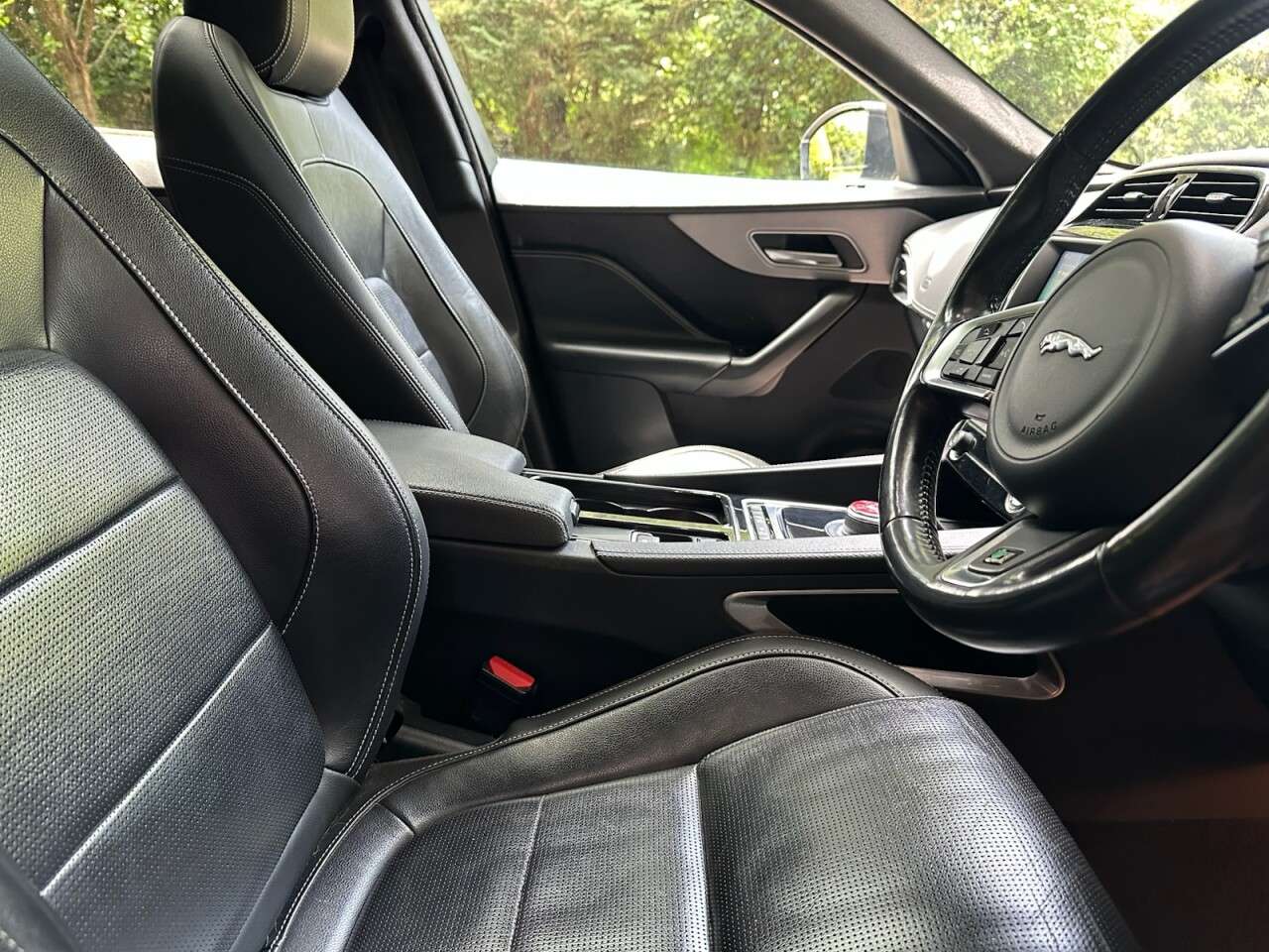 2018 JAGUAR F-PACE 2018 JAGUAR F-PACE