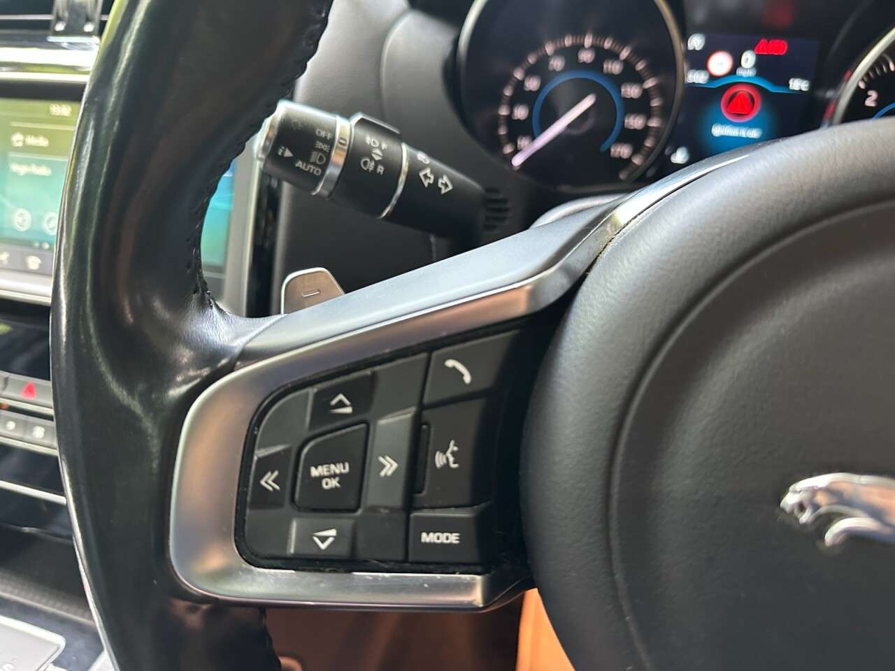 2018 JAGUAR F-PACE 2018 JAGUAR F-PACE