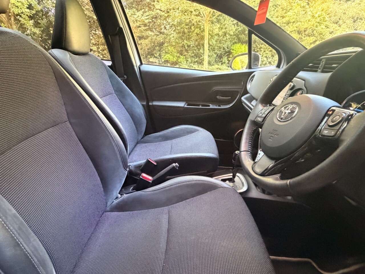 2017 TOYOTA YARIS 2017 TOYOTA YARIS
