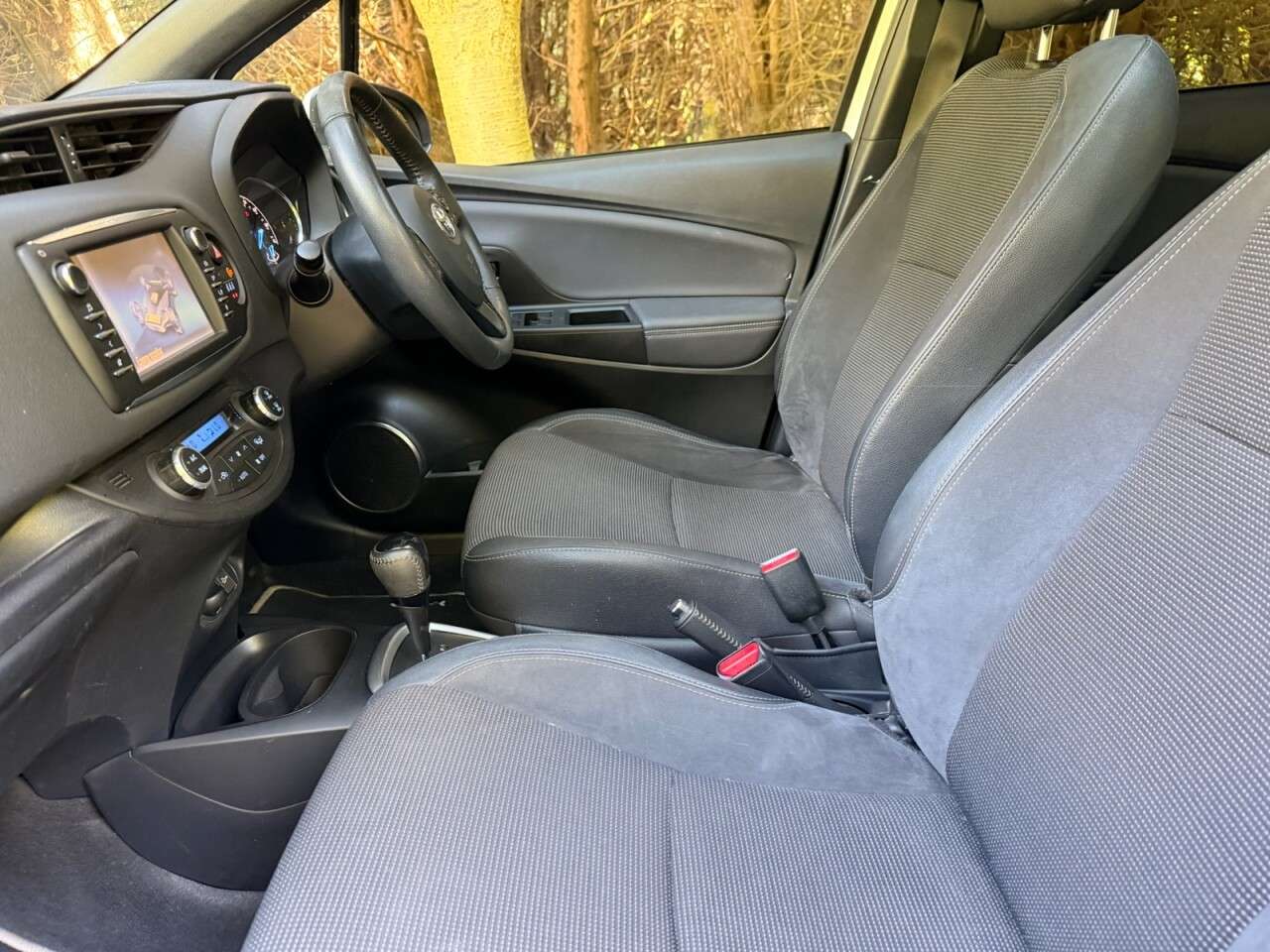 2017 TOYOTA YARIS 2017 TOYOTA YARIS