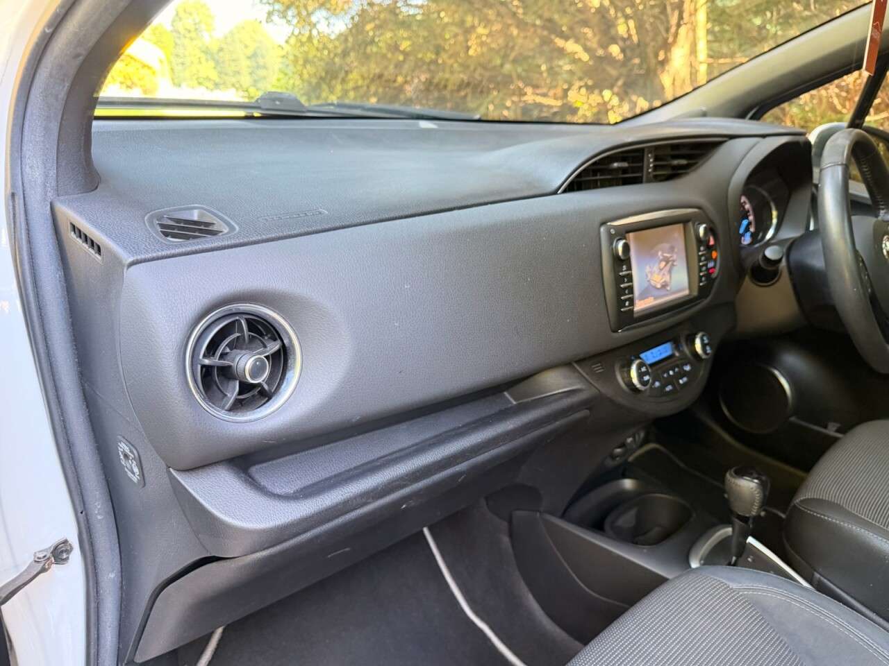 2017 TOYOTA YARIS 2017 TOYOTA YARIS