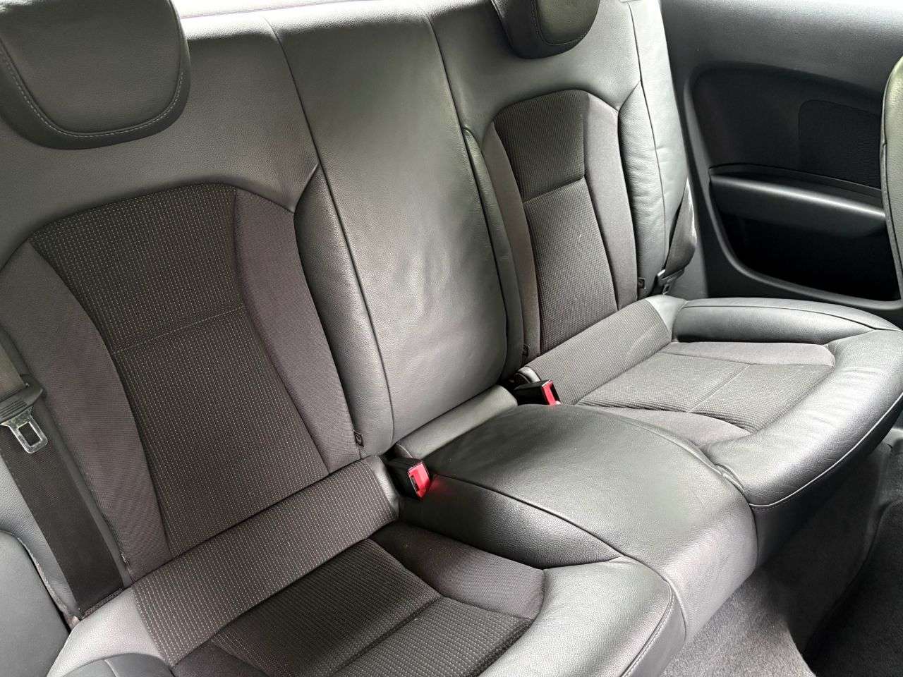 2012 AUDI A1 2012 AUDI A1