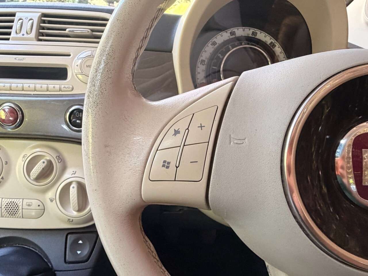 2013 FIAT 500 2013 FIAT 500