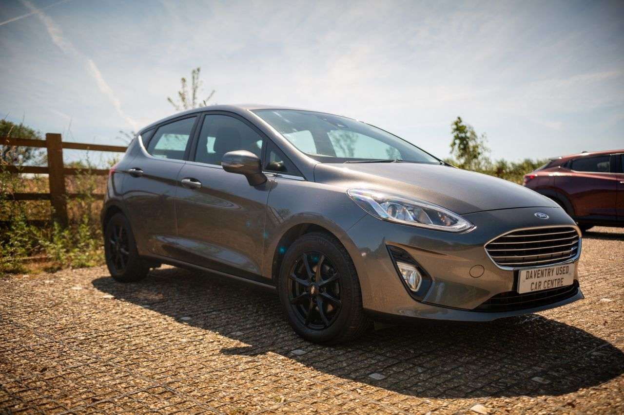 A 2018 FORD FIESTA 1.0T EcoBoost Zetec Hatchback 5dr Petrol Manual Euro 6 (s/s) (100 ps) New W A 2018 FORD FIESTA 1.0T EcoBoost Zetec Hatchback 5dr Petrol Manual Euro 6 (s/s) (100 ps) New W