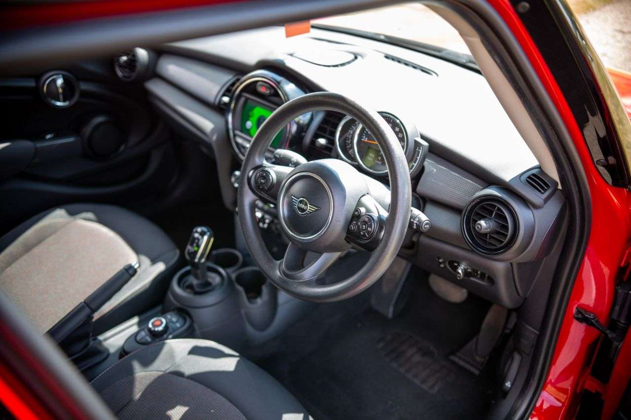 2019 MINI HATCH 2019 MINI HATCH
