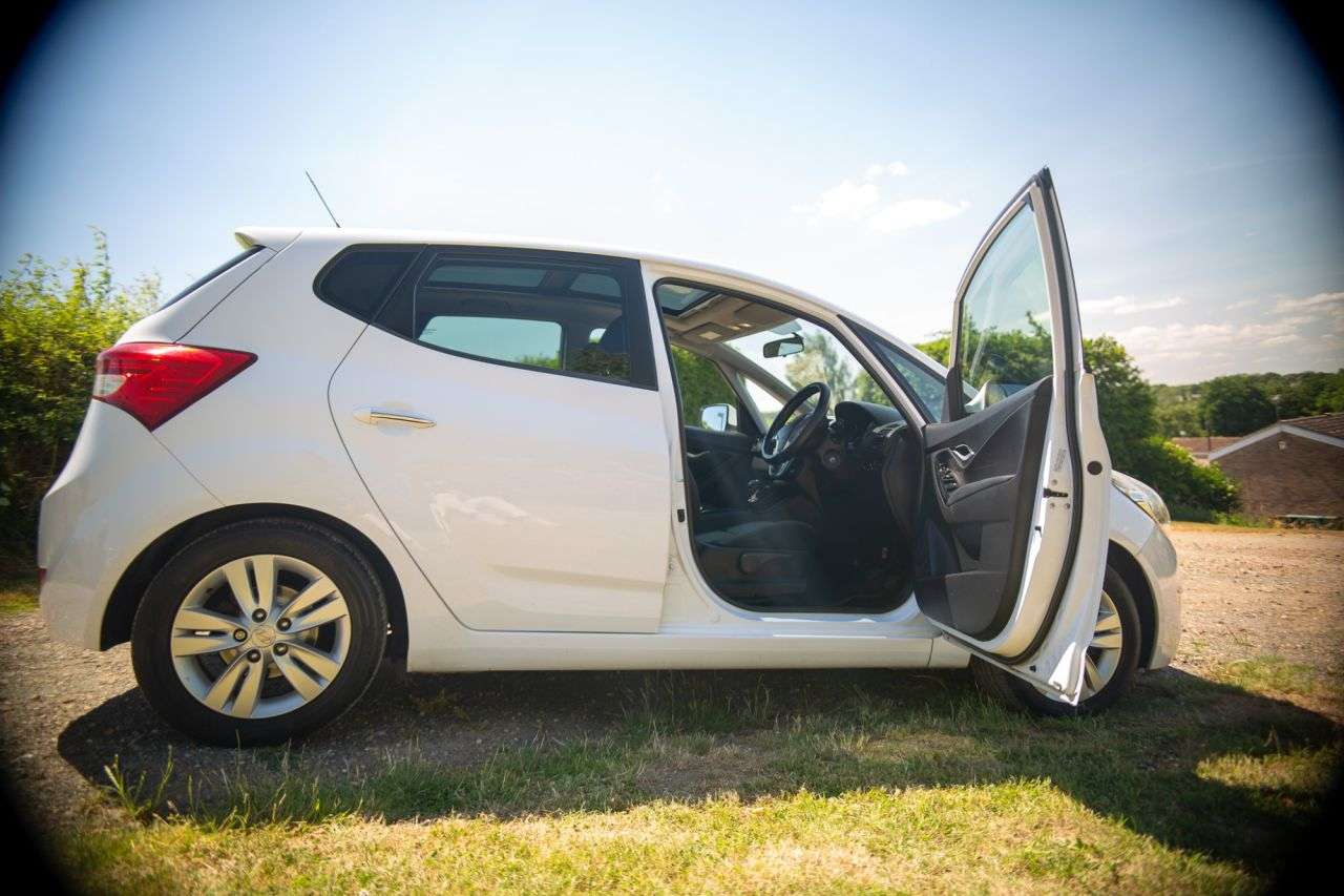 2011 HYUNDAI IX20 2011 HYUNDAI IX20