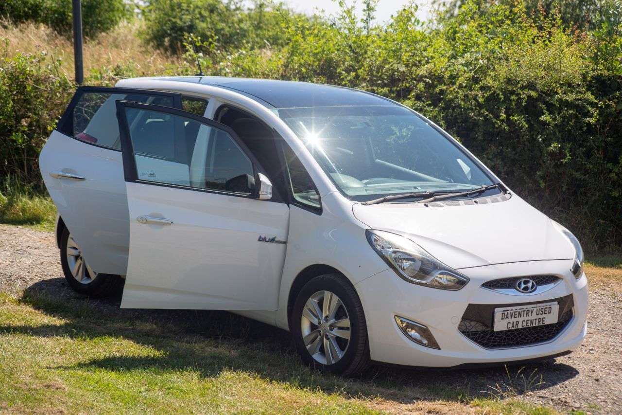 2011 HYUNDAI IX20 2011 HYUNDAI IX20