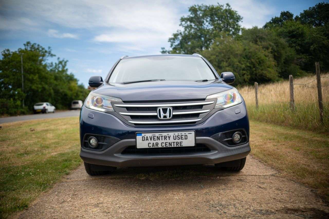 A 2014 HONDA CR-V 2.0 i-VTEC SR SUV 5dr Petrol Manual 4WD Euro 5 (s/s) (155 ps) Reverse Camer A 2014 HONDA CR-V 2.0 i-VTEC SR SUV 5dr Petrol Manual 4WD Euro 5 (s/s) (155 ps) Reverse Camer