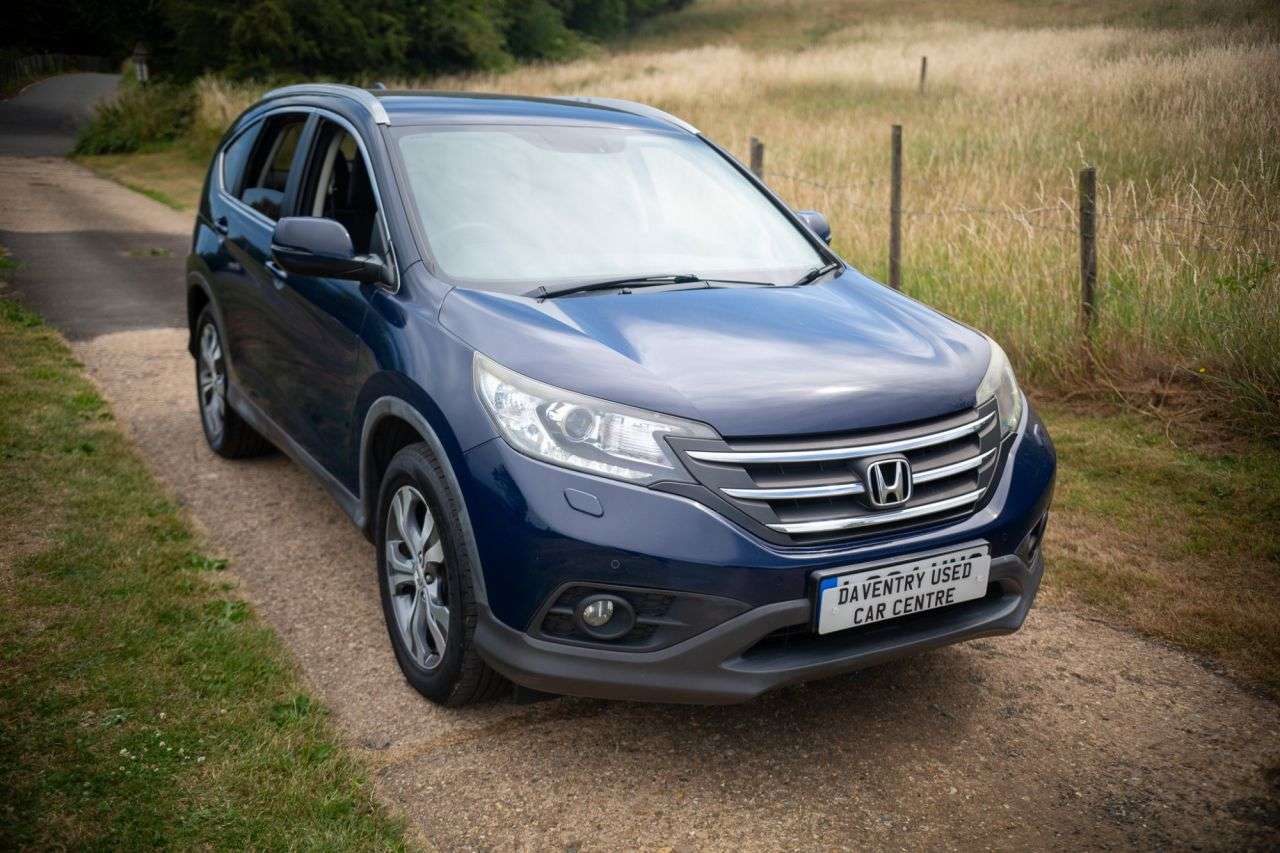A 2014 HONDA CR-V 2.0 i-VTEC SR SUV 5dr Petrol Manual 4WD Euro 5 (s/s) (155 ps) Reverse Camer A 2014 HONDA CR-V 2.0 i-VTEC SR SUV 5dr Petrol Manual 4WD Euro 5 (s/s) (155 ps) Reverse Camer