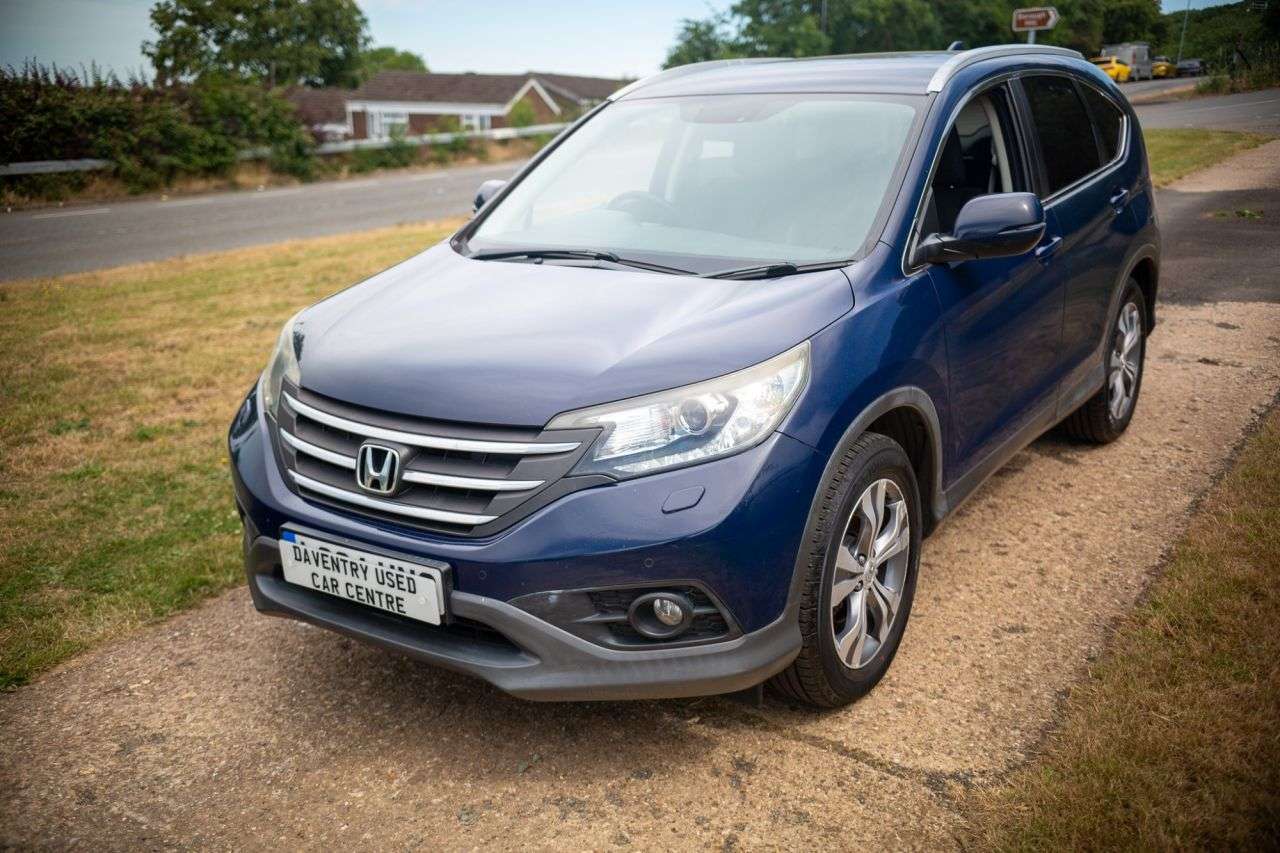 A 2014 HONDA CR-V 2.0 i-VTEC SR SUV 5dr Petrol Manual 4WD Euro 5 (s/s) (155 ps) Reverse Camer A 2014 HONDA CR-V 2.0 i-VTEC SR SUV 5dr Petrol Manual 4WD Euro 5 (s/s) (155 ps) Reverse Camer