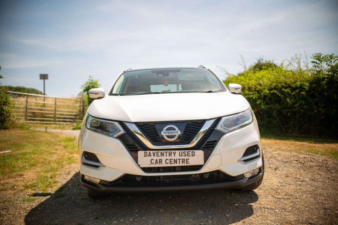 A 2018 NISSAN QASHQAI 1.2 DIG-T Tekna SUV 5dr Petrol XTRON Euro 6 (s/s) (115 ps) Heated, Half Lea A 2018 NISSAN QASHQAI 1.2 DIG-T Tekna SUV 5dr Petrol XTRON Euro 6 (s/s) (115 ps) Heated, Half Lea