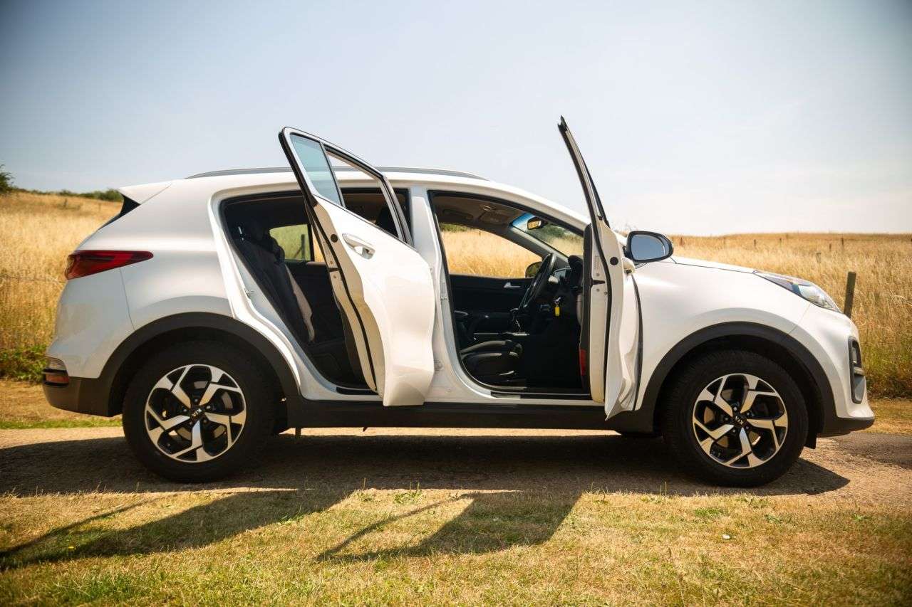 2021 KIA SPORTAGE 2021 KIA SPORTAGE
