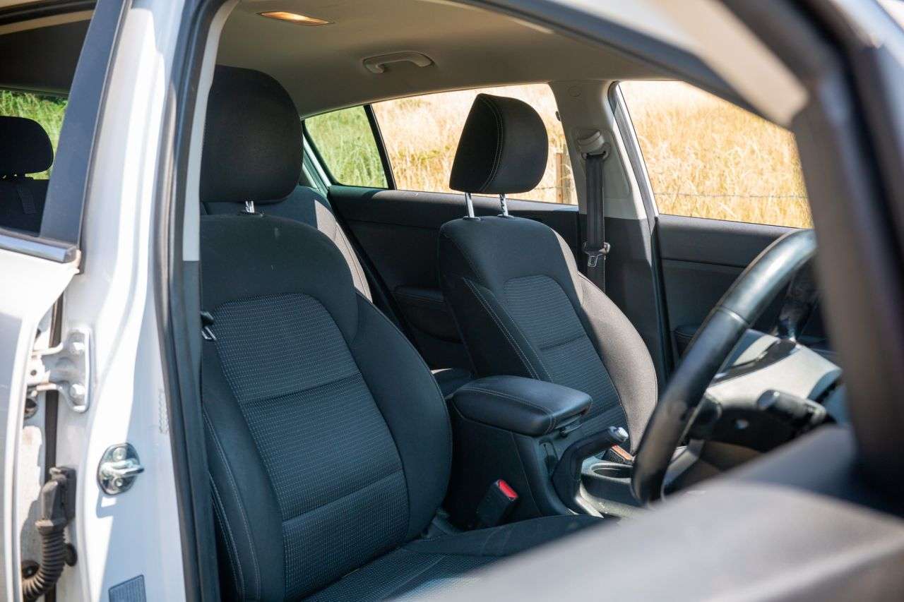 2021 KIA SPORTAGE 2021 KIA SPORTAGE