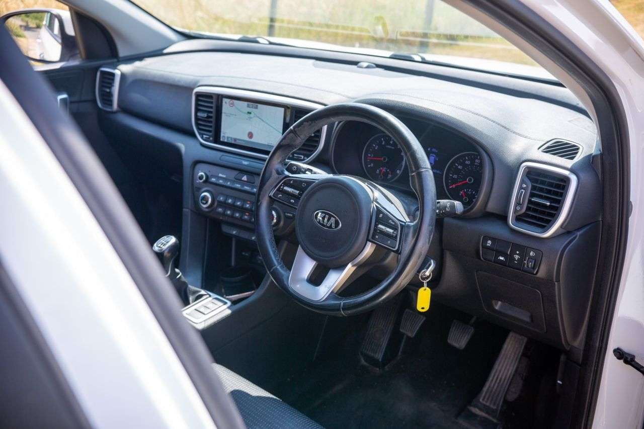 2021 KIA SPORTAGE 2021 KIA SPORTAGE
