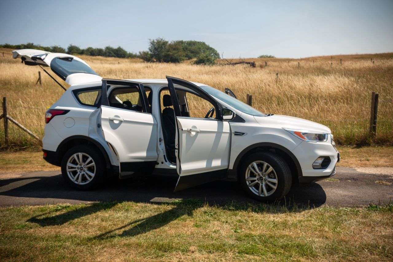 A 2017 FORD KUGA 1.5T EcoBoost Zetec SUV 5dr Petrol Manual Euro 6 (s/s) (150 ps) Rear Parkin A 2017 FORD KUGA 1.5T EcoBoost Zetec SUV 5dr Petrol Manual Euro 6 (s/s) (150 ps) Rear Parkin