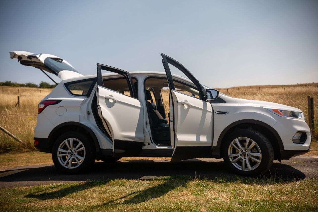 2017 FORD KUGA 2017 FORD KUGA