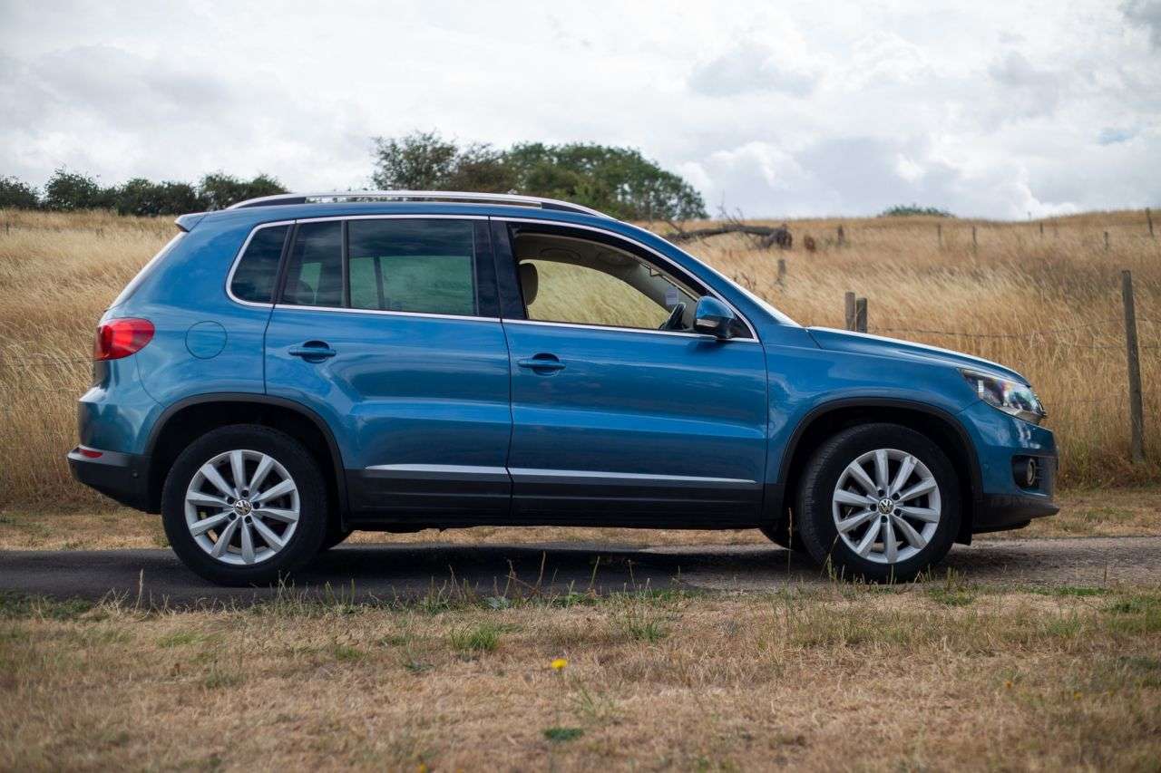2015 VOLKSWAGEN TIGUAN 2015 VOLKSWAGEN TIGUAN