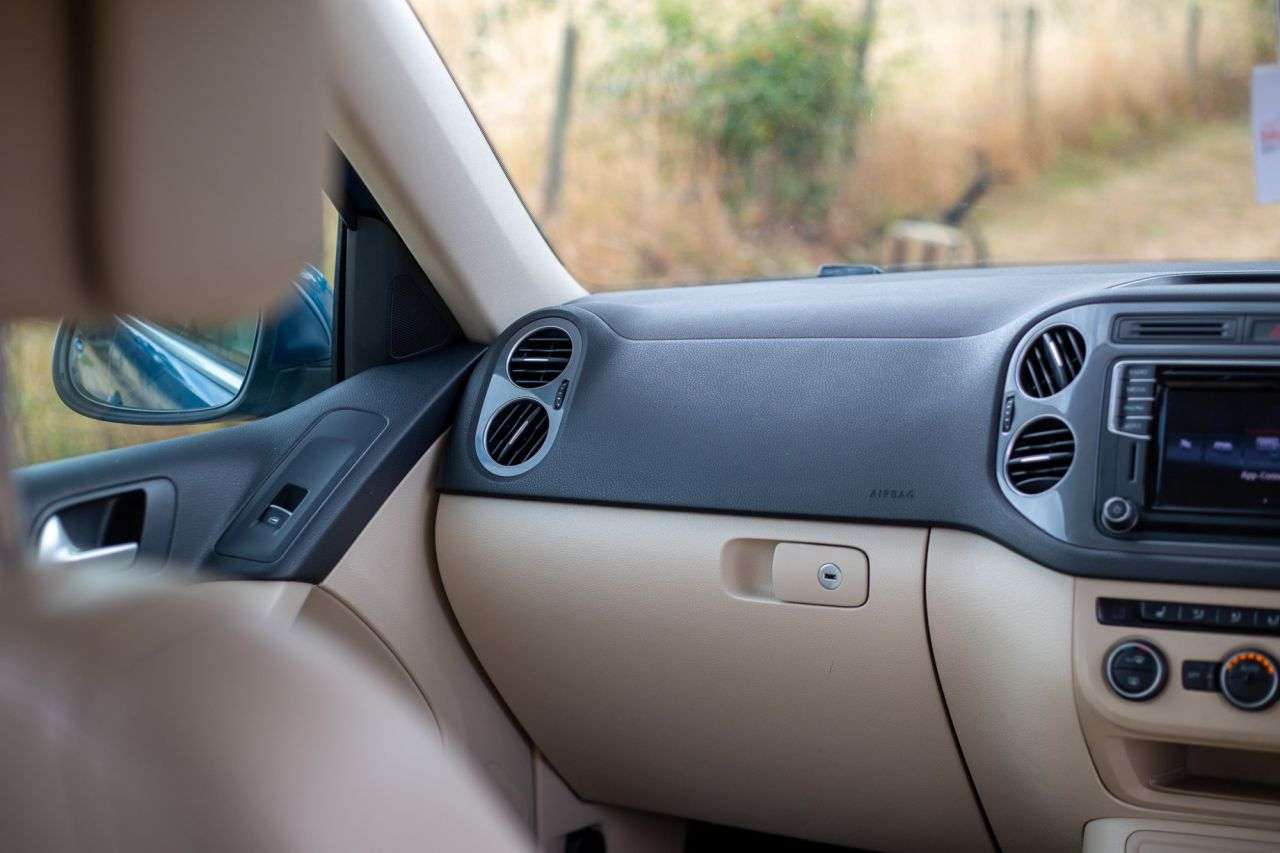 2015 VOLKSWAGEN TIGUAN 2015 VOLKSWAGEN TIGUAN