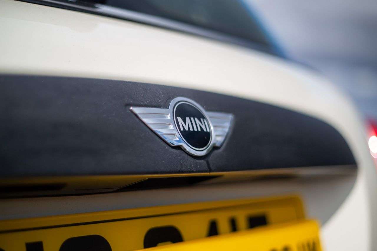2015 MINI HATCH 2015 MINI HATCH