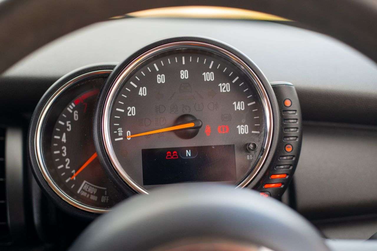 2015 MINI HATCH 2015 MINI HATCH