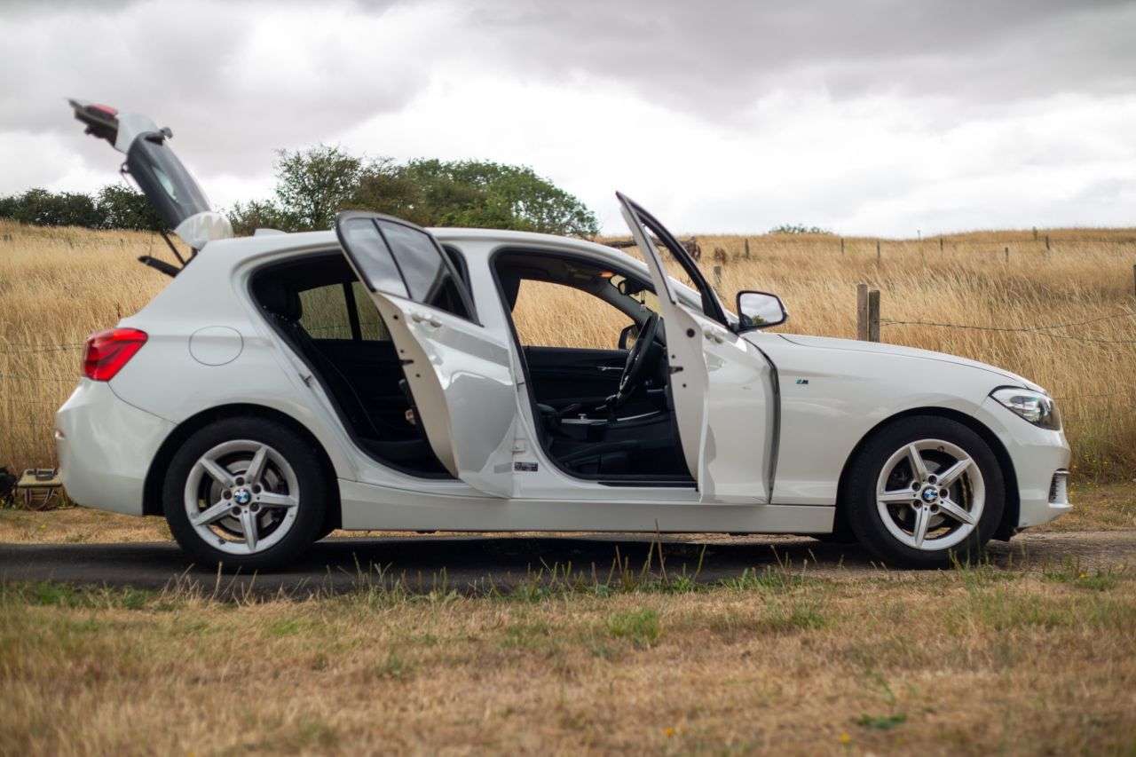 2017 BMW 1 SERIES 2017 BMW 1 SERIES
