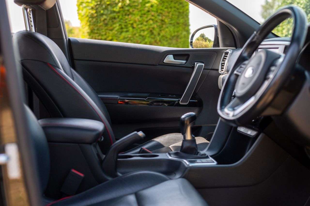 2018 KIA SPORTAGE 2018 KIA SPORTAGE