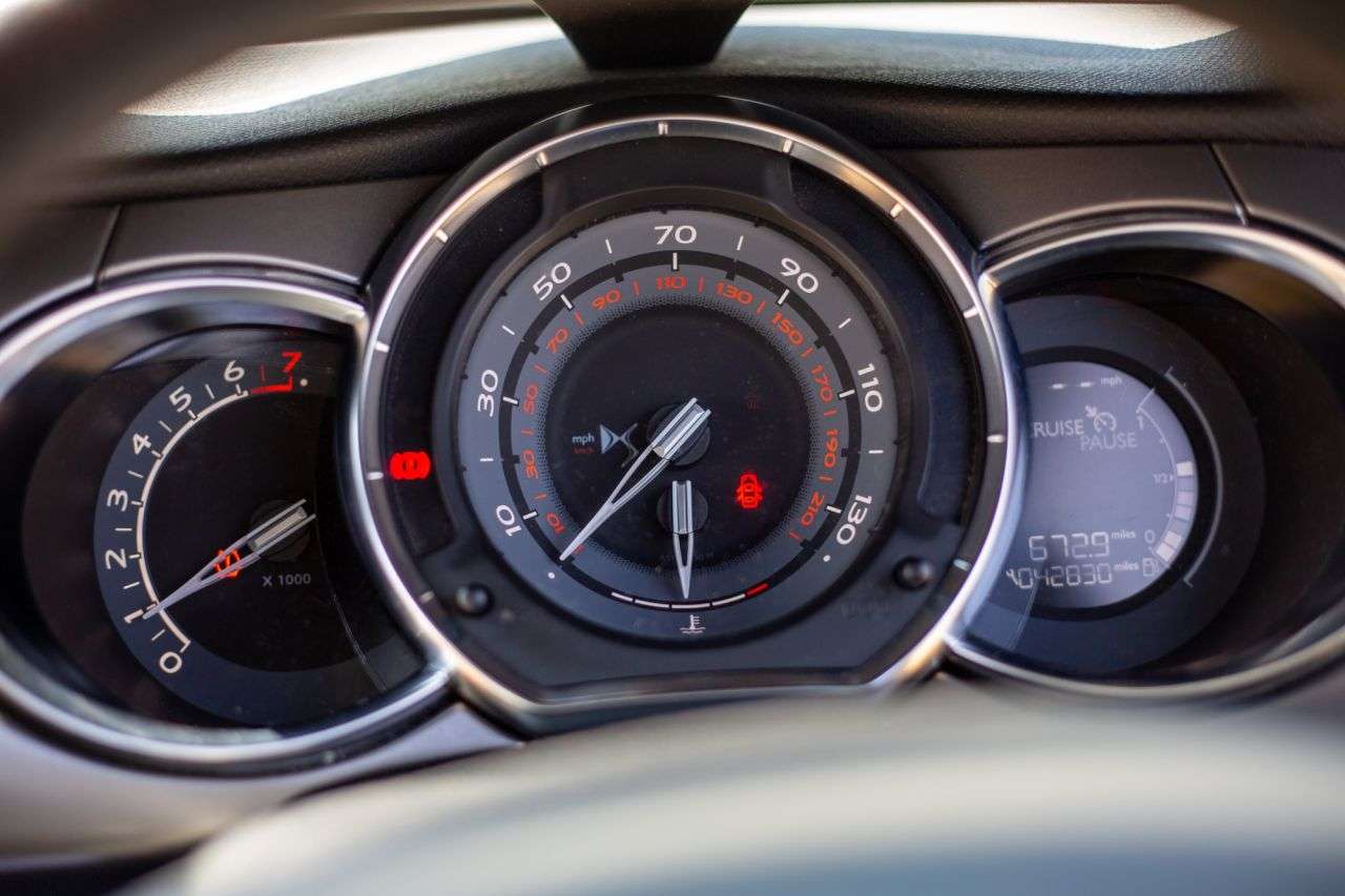 2016 DS AUTOMOBILES DS 3 2016 DS AUTOMOBILES DS 3
