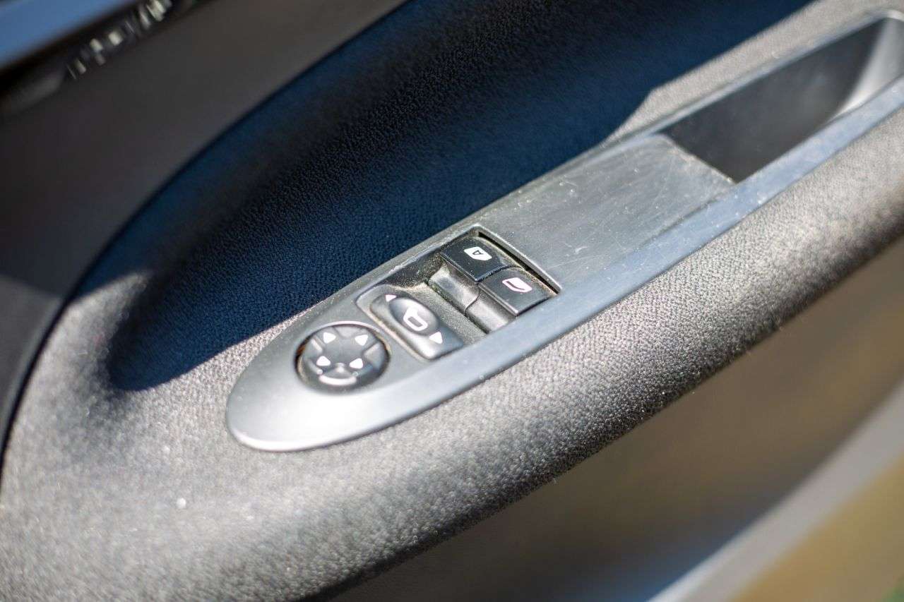 2016 DS AUTOMOBILES DS 3 2016 DS AUTOMOBILES DS 3