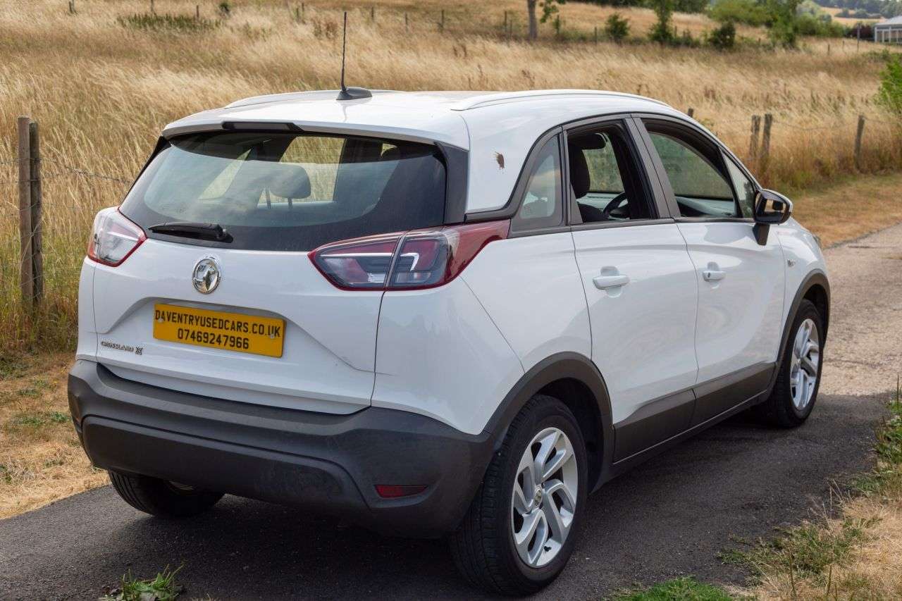 A 2019 VAUXHALL CROSSLAND X 1.2 SE SUV 5dr Petrol Manual Euro 6 (83 ps) Bluetooth, Lane Assist A 2019 VAUXHALL CROSSLAND X 1.2 SE SUV 5dr Petrol Manual Euro 6 (83 ps) Bluetooth, Lane Assist