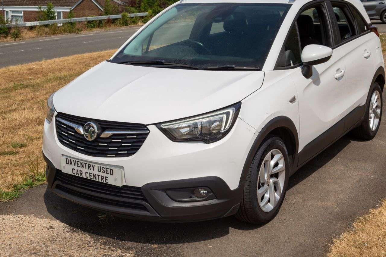 A 2019 VAUXHALL CROSSLAND X 1.2 SE SUV 5dr Petrol Manual Euro 6 (83 ps) Bluetooth, Lane Assist A 2019 VAUXHALL CROSSLAND X 1.2 SE SUV 5dr Petrol Manual Euro 6 (83 ps) Bluetooth, Lane Assist