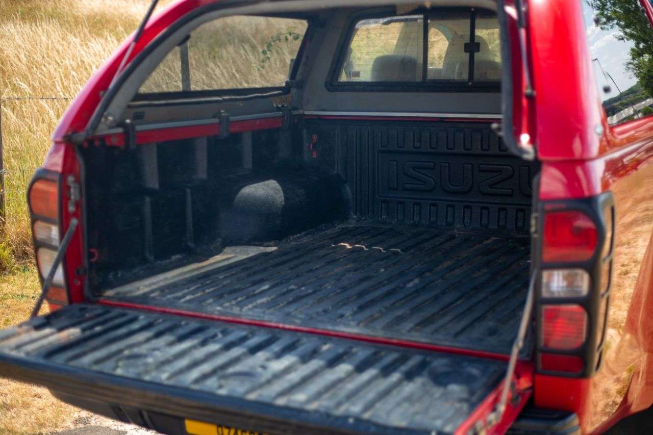 2016 ISUZU D-MAX 2016 ISUZU D-MAX