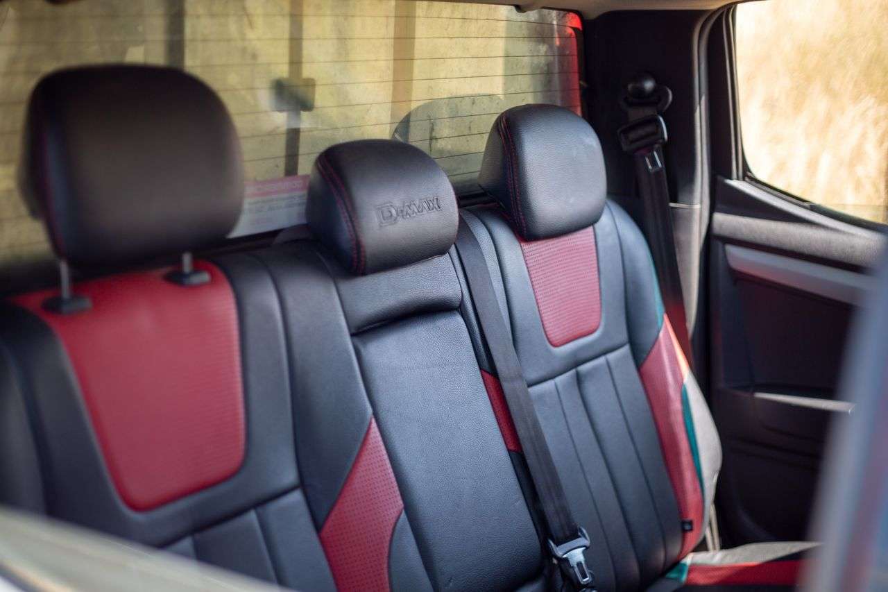2016 ISUZU D-MAX 2016 ISUZU D-MAX