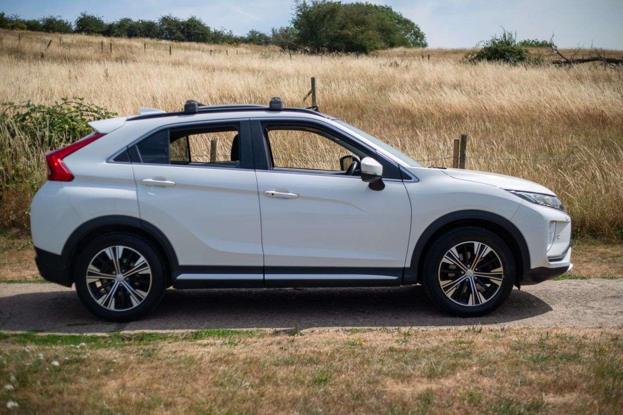 A 2018 MITSUBISHI ECLIPSE CROSS 1.5T 4 SUV 5dr Petrol Manual Euro 6 (s/s) (163 ps) Heated Seats, Reverse Ca A 2018 MITSUBISHI ECLIPSE CROSS 1.5T 4 SUV 5dr Petrol Manual Euro 6 (s/s) (163 ps) Heated Seats, Reverse Ca