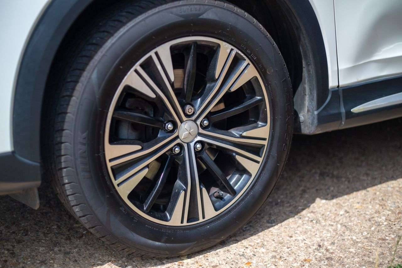 2018 MITSUBISHI ECLIPSE CROSS 2018 MITSUBISHI ECLIPSE CROSS