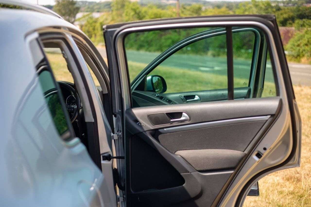 2013 VOLKSWAGEN TIGUAN 2013 VOLKSWAGEN TIGUAN