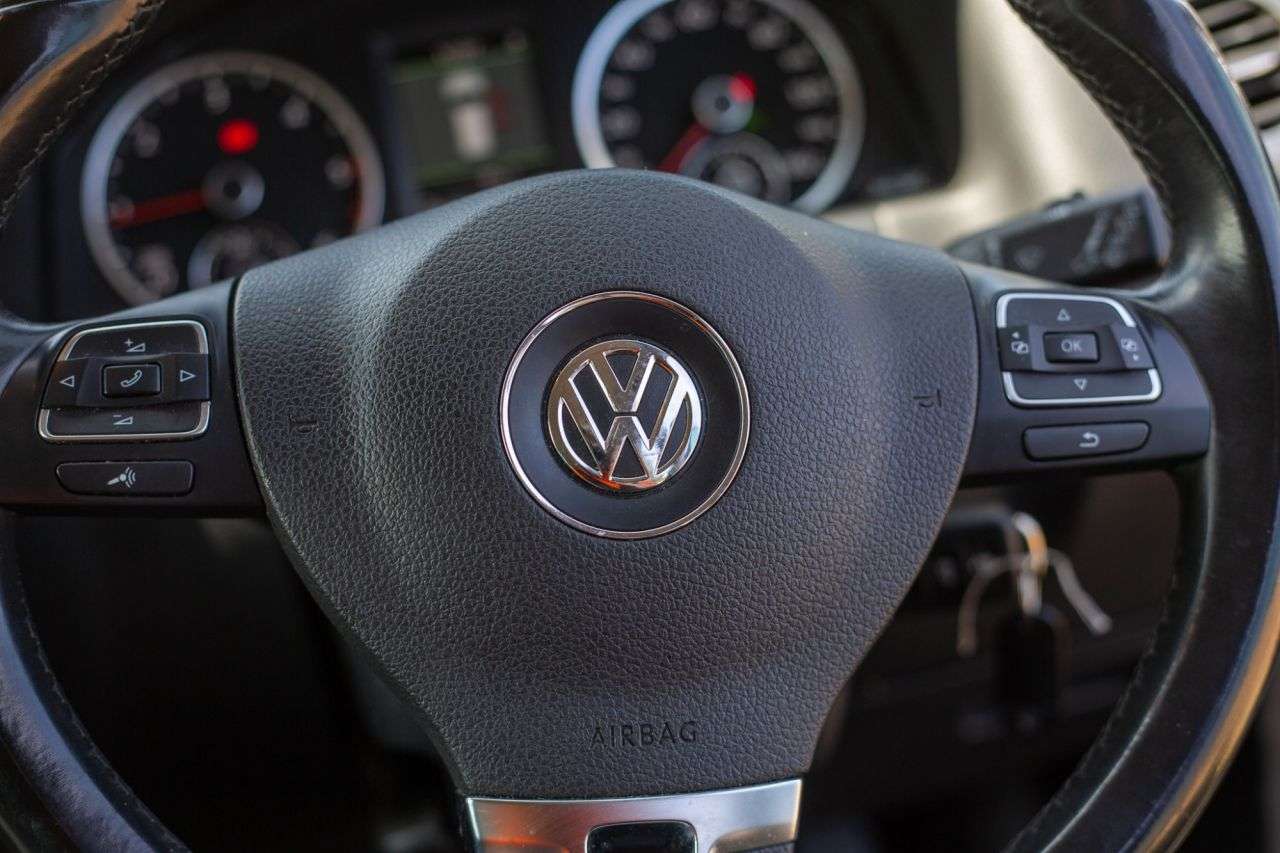 2013 VOLKSWAGEN TIGUAN 2013 VOLKSWAGEN TIGUAN