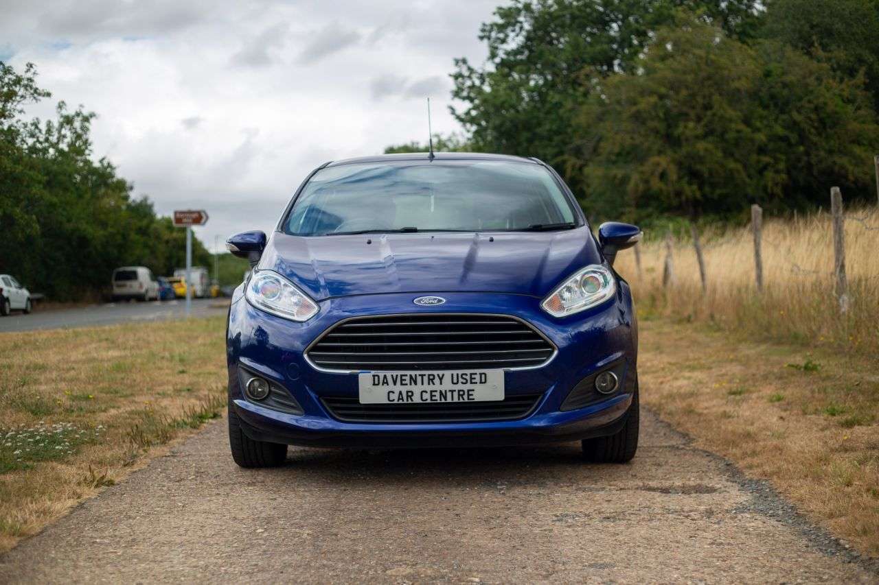 A 2017 FORD FIESTA 1.0T EcoBoost Zetec Hatchback 5dr Petrol Manual Euro 6 (s/s) (100 ps) Full A 2017 FORD FIESTA 1.0T EcoBoost Zetec Hatchback 5dr Petrol Manual Euro 6 (s/s) (100 ps) Full