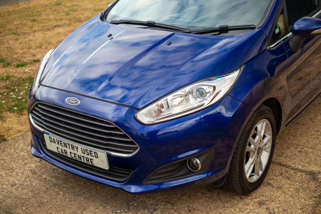A 2017 FORD FIESTA 1.0T EcoBoost Zetec Hatchback 5dr Petrol Manual Euro 6 (s/s) (100 ps) Full A 2017 FORD FIESTA 1.0T EcoBoost Zetec Hatchback 5dr Petrol Manual Euro 6 (s/s) (100 ps) Full