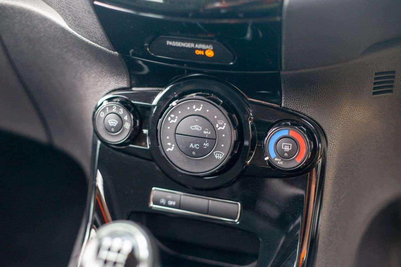 2017 FORD FIESTA 2017 FORD FIESTA