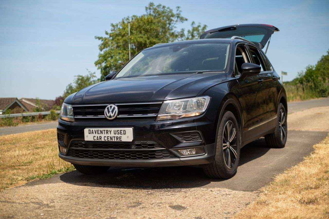 2018 VOLKSWAGEN TIGUAN 2018 VOLKSWAGEN TIGUAN